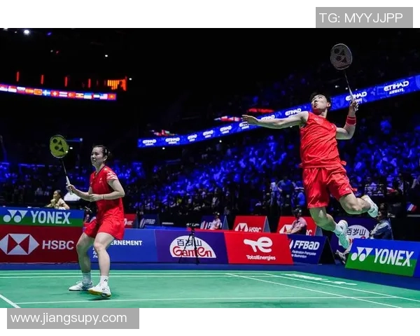 羽毛球混双战术配合与世界顶尖组合比赛表现深度解析 羽毛球混双战术配合与世界顶尖组合比赛表现深度解析