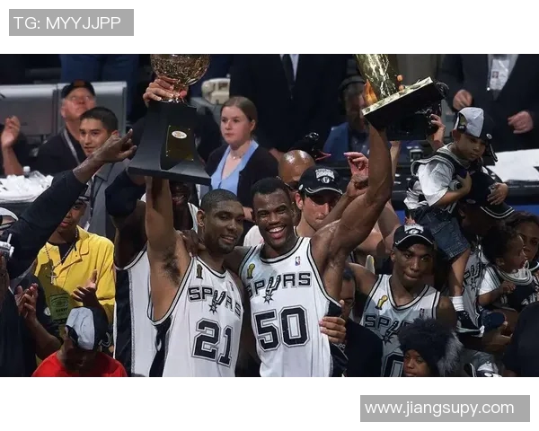 NBA明星球员转会动态实时追踪与分析 各大球队最新交易传闻曝光