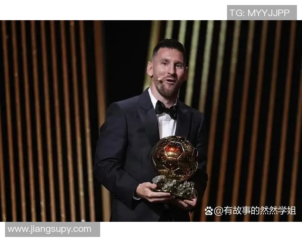 金球奖荣获月度最佳球员，实至名归