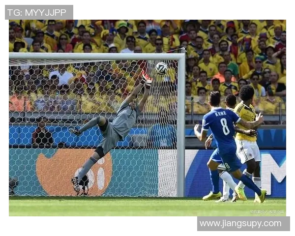 战术革新!新教练如何激活足球转会?